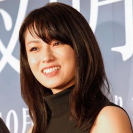 恋多き女/(C)日刊ゲンダイ