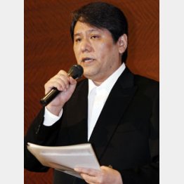 まるで別人!?/(C)日刊ゲンダイ