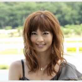 玉の輿に乗った安田美沙子/(C)日刊ゲンダイ