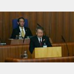 田中区長(右)/(中野区HPから)