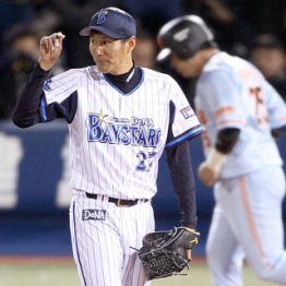 間合いを上手に外した/(C)日刊ゲンダイ
