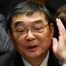 居座る籾井会長/(C)日刊ゲンダイ