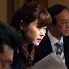 小保方さんとは“蜜月”/(C)日刊ゲンダイ