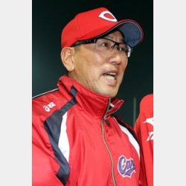 下位のヤクルトに四苦八苦/(C)日刊ゲンダイ