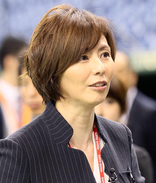 陣内貴美子  陣内貴美子 不妊治療の苦悩…今は、笑顔に勝る化粧なし：日経xwoman