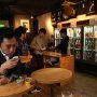 日本酒の飲み方を変えた「100銘柄飲み放題Bar」の勝算