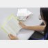 ムリして読まない（Ｃ）日刊ゲンダイ