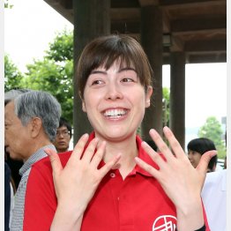 小野田紀美議員はフェイスブックで釈明（Ｃ）日刊ゲンダイ