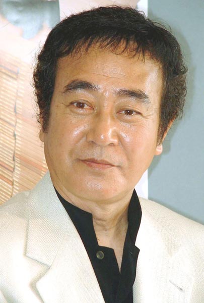 渡瀬恒彦さん死去 72歳 一昨年秋から胆のうがんで闘病 日刊ゲンダイdigital