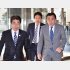最初に離党した3人のうち木村都議（中）と山内都議（右）が公認予定（左は大場都議）／（Ｃ）日刊ゲンダイ