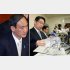 前川喜平・前文科省事務次官（右）と菅義偉官房長官／（Ｃ）日刊ゲンダイ