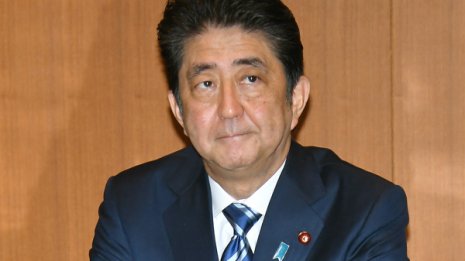 「改憲断念宣言」に等しい 10・22総選挙なんてやれるのか