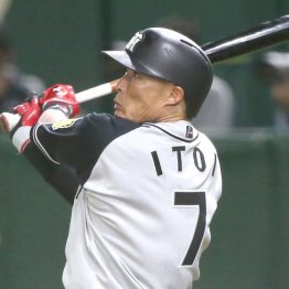 阪神・糸井がサヨナラ弾 14年目の“初仕事”で広島と6.5差