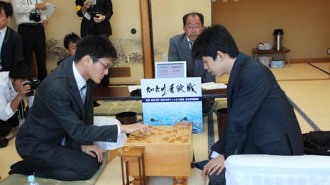 加古川清流戦で弟子の井出隼平四段が藤井聡太四段を破る