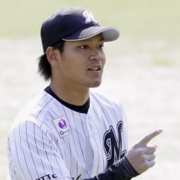 笑顔なく神妙…ロッテ佐々木の遅すぎたプロ初完投勝利