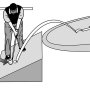 左足上がりはスタンス幅を狭く傾斜に逆らい上体は真っすぐ