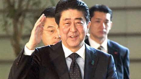 鬼も笑うジョーク 安倍政権が「歴代最長になる」らしい