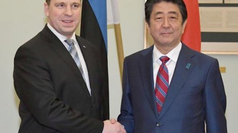 「タリン射程」と吹聴 安倍首相は北ミサイルの“広告塔”