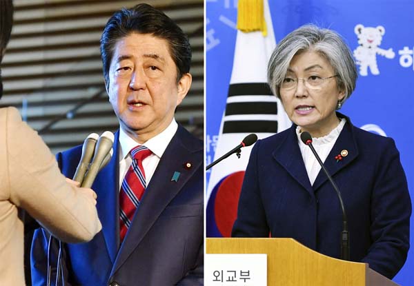 またもや五輪憲章踏みにじり（右は、新たな政府方針を発表する韓国の康京和外相）／（Ｃ）共同通信社