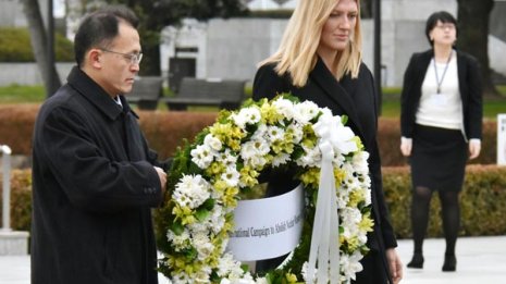 「日程合わず」と面会拒絶 安倍首相ICAN“門前払い”の狙い