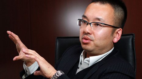 アベノミクスの嘘を暴いた弁護士「安倍首相は思考停止」