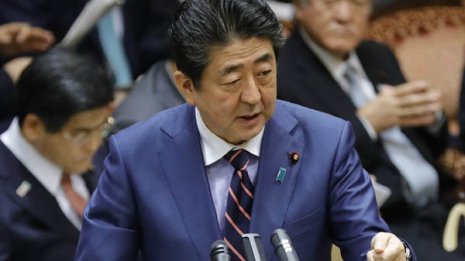経済再生に妄執し…安倍首相の過重労働強制は言語道断だ