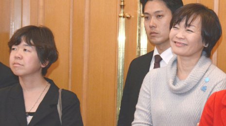 森友追及に狼狽…安倍首相の「急所」はやっぱり昭恵夫人