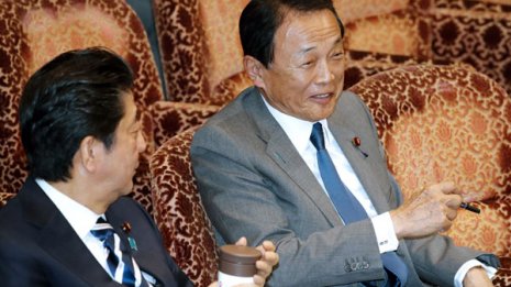 支持率急落でもデタラメ答弁ばかり 国民愚弄の茶番国会