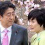 時代錯誤の極右的同志…昭恵夫人と安倍首相は一心同体
