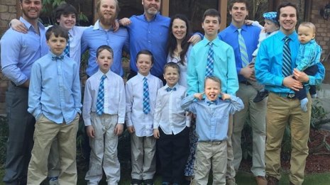 ミシガン州の大家族は男男男男男男男男男男男男男…男!