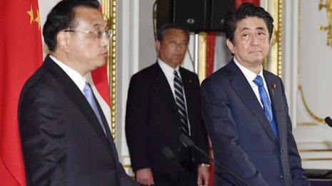 尖閣も緊張緩和へ 安倍首相が煽った「脅威論」露と消える