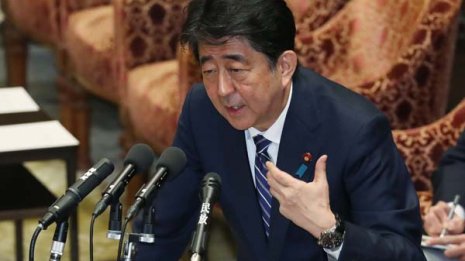 「モリカケよりも」の安倍応援団 政策論争で困るのは誰か