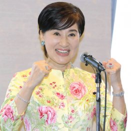刑事告訴で聴取 松居一代の暴露行為は「有罪」になるのか