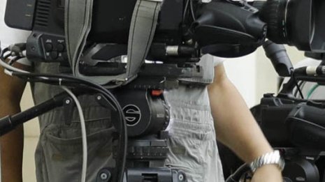 気鋭の映画監督まで「この仕事は人脈が命」と泣き寝入り