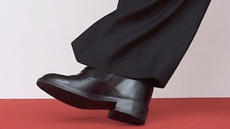 金正恩がシークレットブーツ?米朝会談で“身長底上げ”疑惑