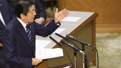 「安倍首相は法律を軽く見ている」委員会で“元身内”が批判