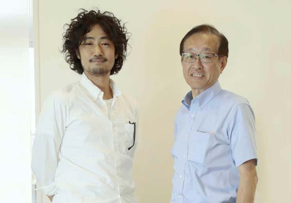 水野祐さんと二木啓孝氏（Ｃ）日刊ゲンダイ