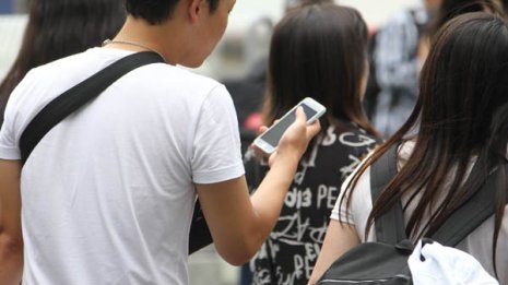 米ツイッター株価20%減のナゼ…広がるSNSへの不信感も