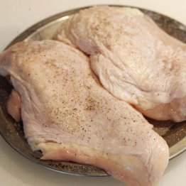 国産鶏肉の59％から耐性菌検出 高齢者が感染すると死亡も