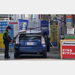 ガソリン代は１０週連続で１５０円超え（Ｃ）日刊ゲンダイ