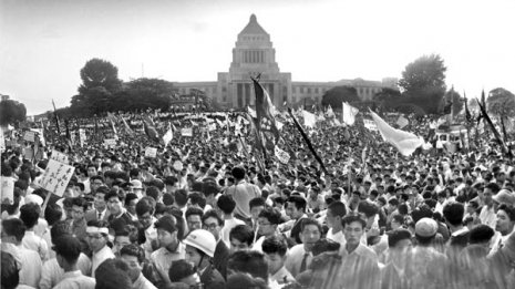 安倍は安保否定論の教師にブチ切れ 石破は15歳で単身上京