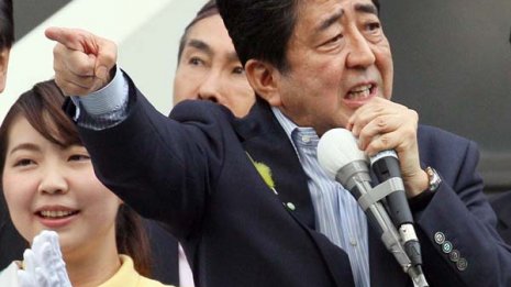 思想信条<2>安倍にとって大衆は敵…石破は自ら大衆の中へ