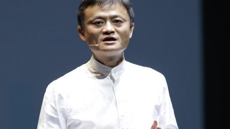 スマホ決済バトル勃発 “草刈り場”と化した日本市場の行方