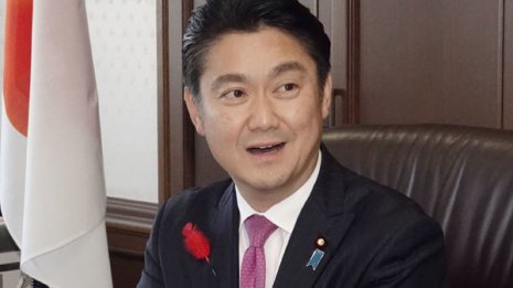 魔の3回生が異例の入閣 山下法相は“ご飯論法”がお得意