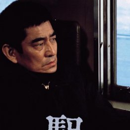 「駅 STATION」高倉健と3人の女が織りなす別れのドラマ