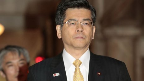 公明党の石井国交相 防衛省の“禁じ手”をスンナリ通すのか