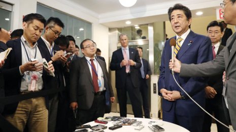 報道の自由が失われた日本 政権に媚びるメディアにも責任