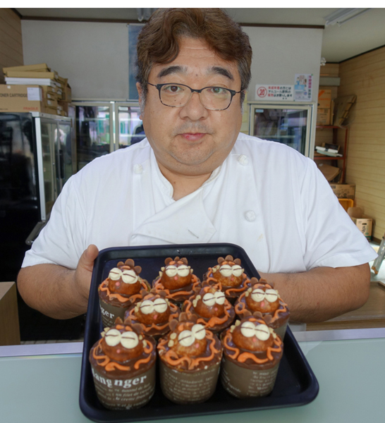 しゃこちゃんケーキは２５０円とリーズナブル（Ｃ）日刊ゲンダイ
