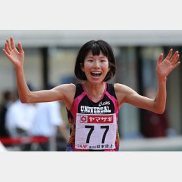 新谷仁美（１３年、日本陸上競技選手権女子１万メートルで優勝当時）／（Ｃ）日刊ゲンダイ