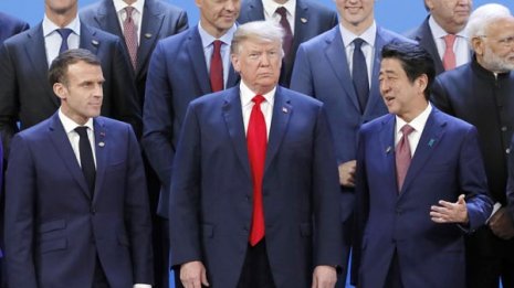 米大手紙にトランプ大統領の「廷臣」と報じられた安倍首相